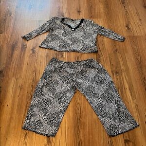 Chic Black and White Women's Pajama Set